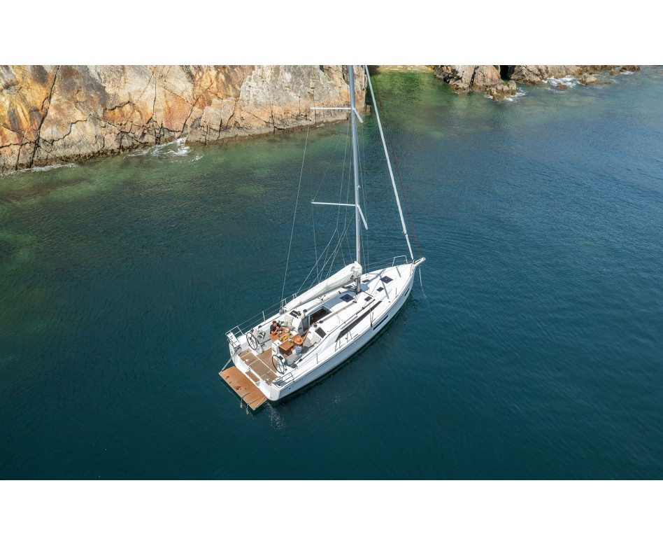 BENETEAU OCEANIS 37.1